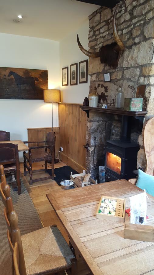 Horse And Groom Moreton-in-Marsh Zewnętrze zdjęcie